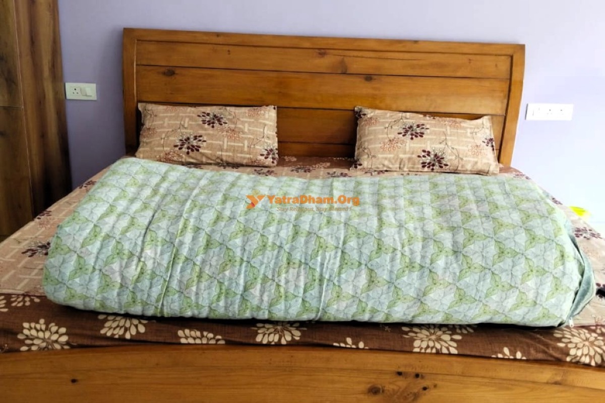 Executive Suite at Shri Kainchi Dham